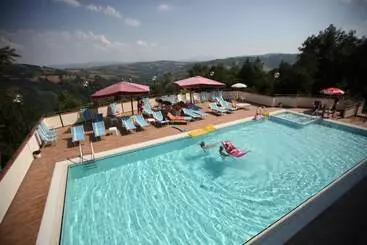 בית מלון כפרי Albergo Centopini