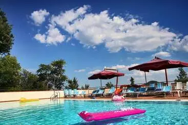 فندق Albergo Centopini