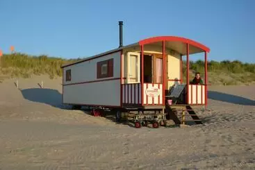 リゾートホテル Pipowagen Op Het Strand