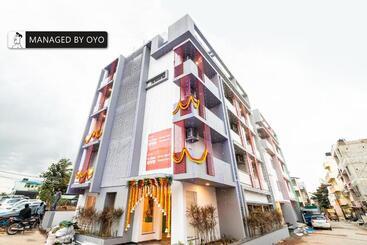 Hotel Super Townhouse Hebbal Bhadrappa Layout