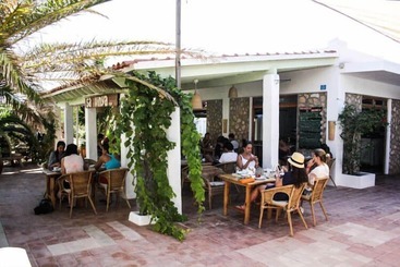 Bed and Breakfast Hostal Mayans