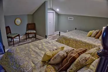 ベッドアンドブレックファースト Beautiful 6 Bed, 5 Bath Historic Savannah Home