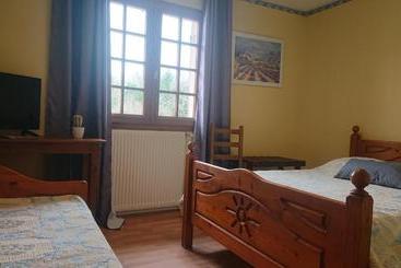 בית מלון כפרי Le Petit Salé