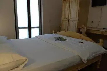 Отель Ristorante Sassi Rossi