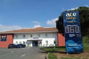 فندق Ace Hôtel Vendée Saint Hermine