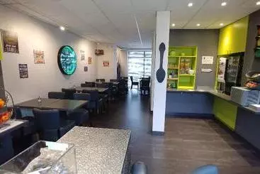 Cit Hotel Le Cheval Blanc Cognac Centre