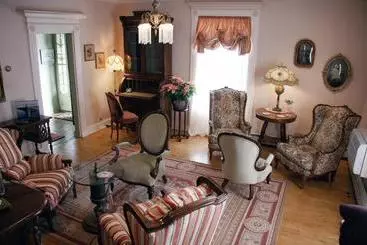 هتل The Mariner King Inn