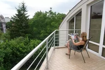 بنسيون Promedicum Panzio