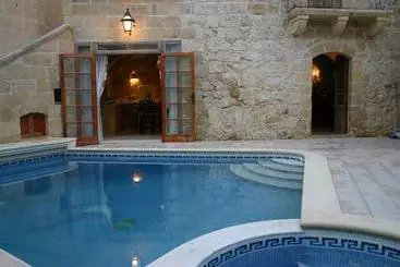 Hotel Dar Guzeppa Farmhouse