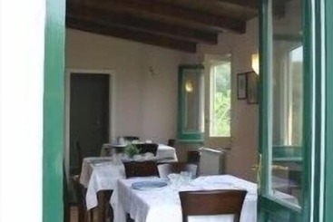 בית מלון כפרי Gli Ulivi Agriturismo