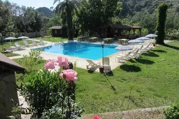 ホテル Hidden Garden