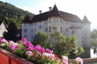 Privathotel Garni Pension Zur Freystatt Am Wasserschloss
