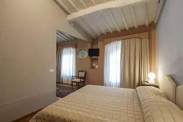 هتل Alla Corte Degli Angeli