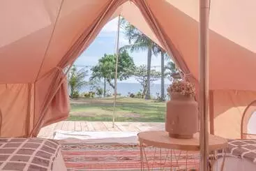 酒店 Soka Indah Restaurant & Bungalows