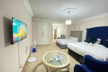 Pensión Chic Guest House & Solar System Free From Load Shedding