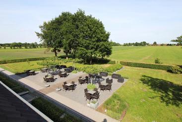 فندق Huis Ten Wolde