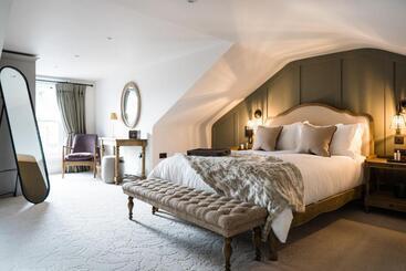 هتل آپارتمان Regency House