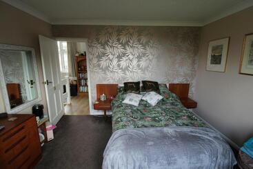 تختخواب و صبحانه Twenty