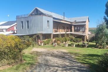 Bed & Breakfast Angel S Mist Guesthouse