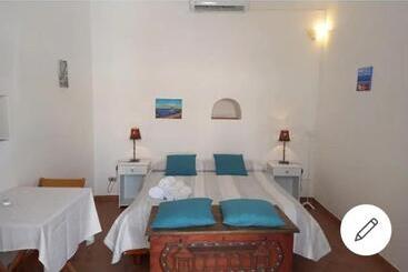 Aamiaismajoitus (B&B) La Casa Di Zeffiro