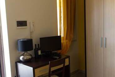 住宿加早餐  Rifugio Delle Grotte