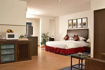 Hotel Shilton Residence
