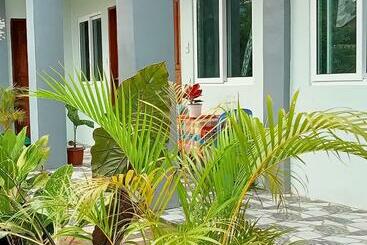 Retkeilymaja Janhour Place