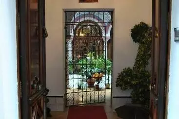 Aamiaismajoitus (B&B) Komodo Casa Maravillas Rooms