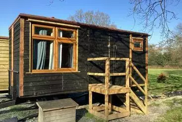 Aamiaismajoitus (B&B) Vigo Retreat Cabin 1