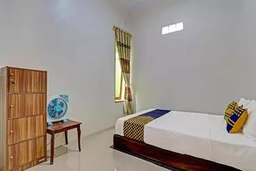 Hôtel Spot On 91054 Desa Wisata Budaya Kebondalem Kidul