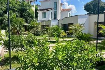 ベッドアンドブレックファースト Tacaloa Inn Experience