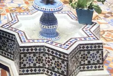 Huoneistohotelli Hostel Essassi 23