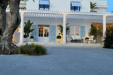 Otel Dimora Dei Lari