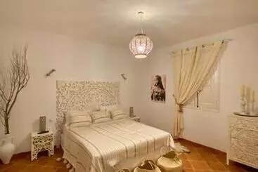 Aamiaismajoitus (B&B) Villa Calma   Vue Mer