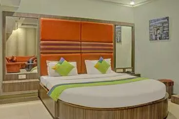 Treebo Trend Hotel Dua Continental