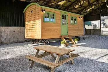 ホテル Finest Retreats   The Shepherd S Hut At Northcombe Farm