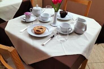 Nocleg ze śniadaniem Villa Gloria