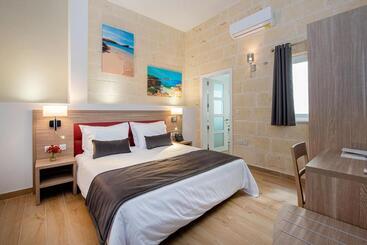 پانسیون Georges Boutique Living