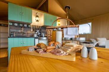 בקתות White Elephant Safaris