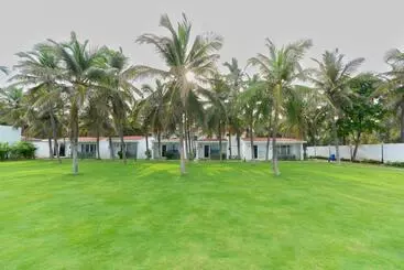 ホテル Shelter Beach Resort