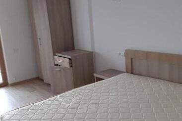 پانسیون Vila Irina