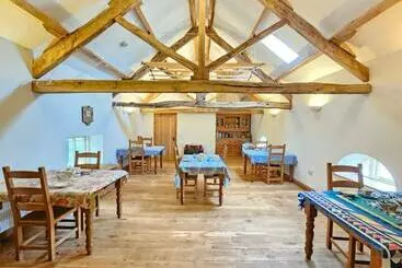 Aamiaismajoitus (B&B) Henllys Estate B And B