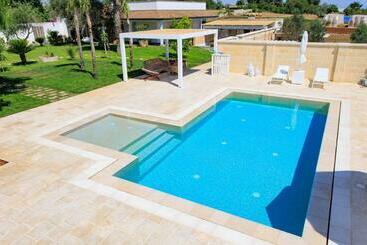 مبيت وإفطار Il Giardino Di Jo