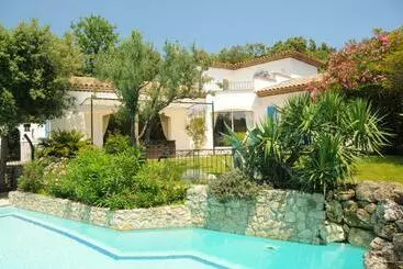 Bed and Breakfast Villa Oïa