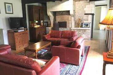 צימר Chateau De Fayolle