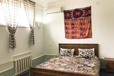 Pansiyon Guest House Ikathouse