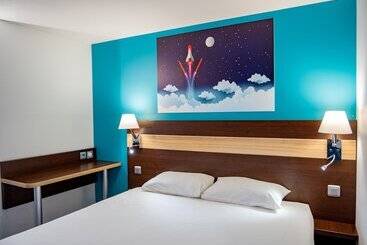 בית מלון כפרי Restaurant La Chaumiere Les Mureaux   Flins