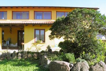 Bed and Breakfast Casa Casti