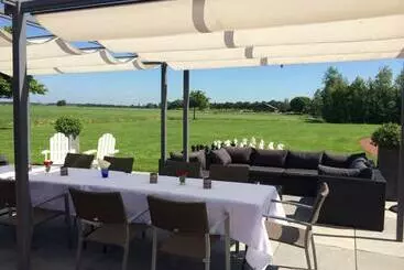 Aamiaismajoitus (B&B) The Waverly House