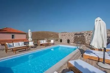 Majatalo Lithoessa Luxury Apartments